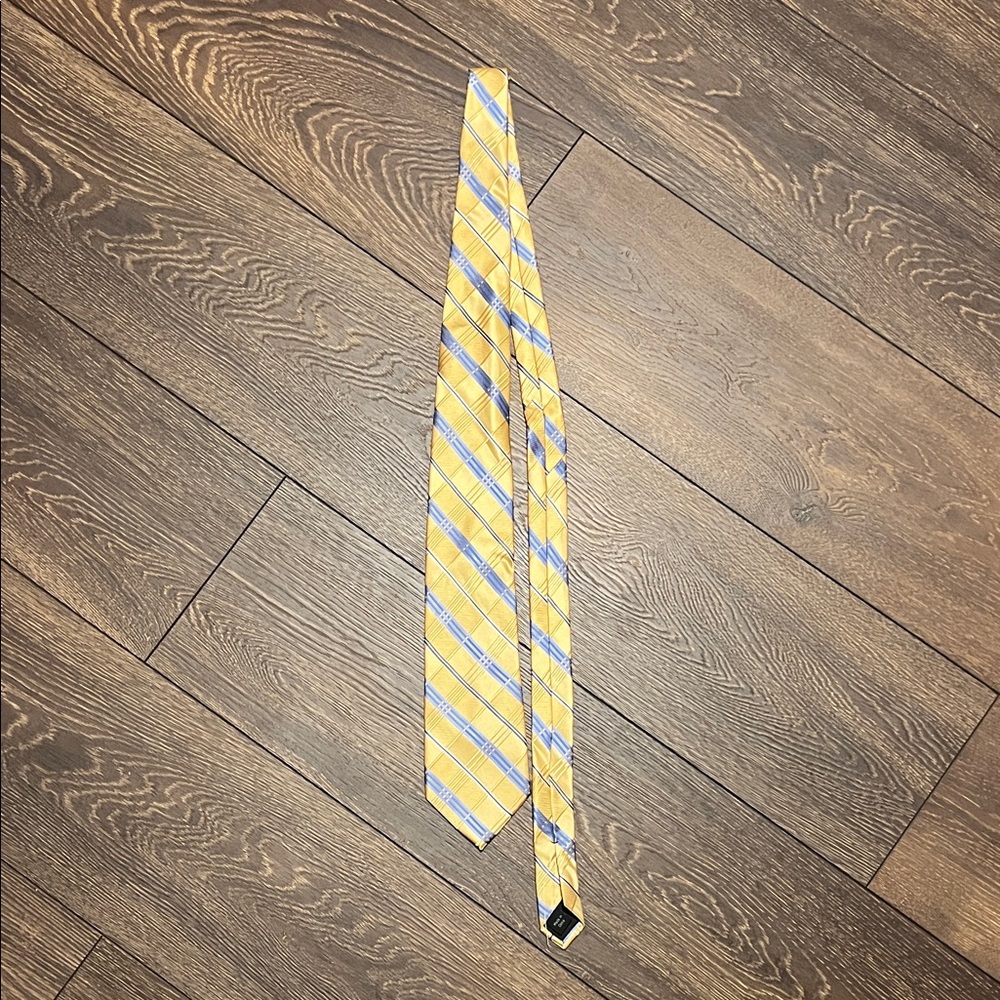 Michael Kors Yellow and Blue Plaid Men's Tie